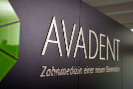 AVADENT - Ein Arbeitgeber, der Innovation, Qualität und Teamgeist vereint.