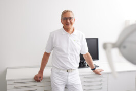 Dott. Dr. Georg-Michael Henrich – Geschäftsführer und MKG-Chirurg bei AVADENT.